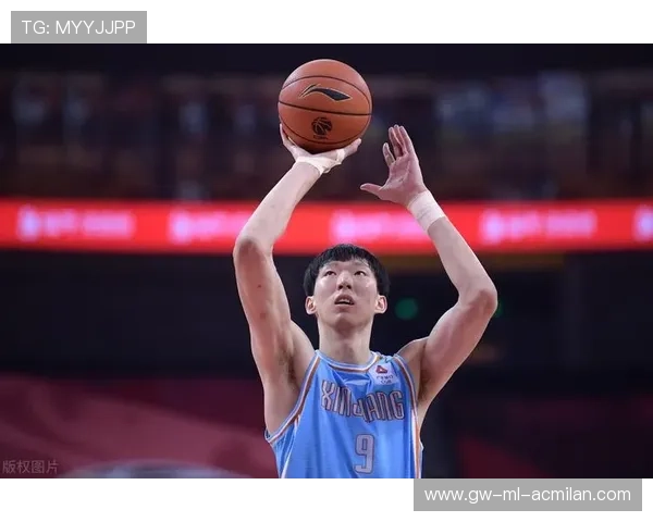 CBA周琦低位脚步训练稳定性提高，迈向巅峰的关键突破