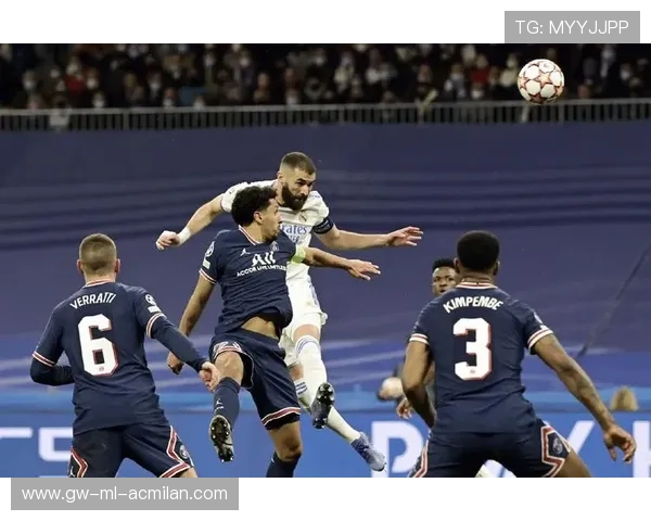 巴黎圣日耳曼边锋跑位：扣球+传中成为日常高频动作